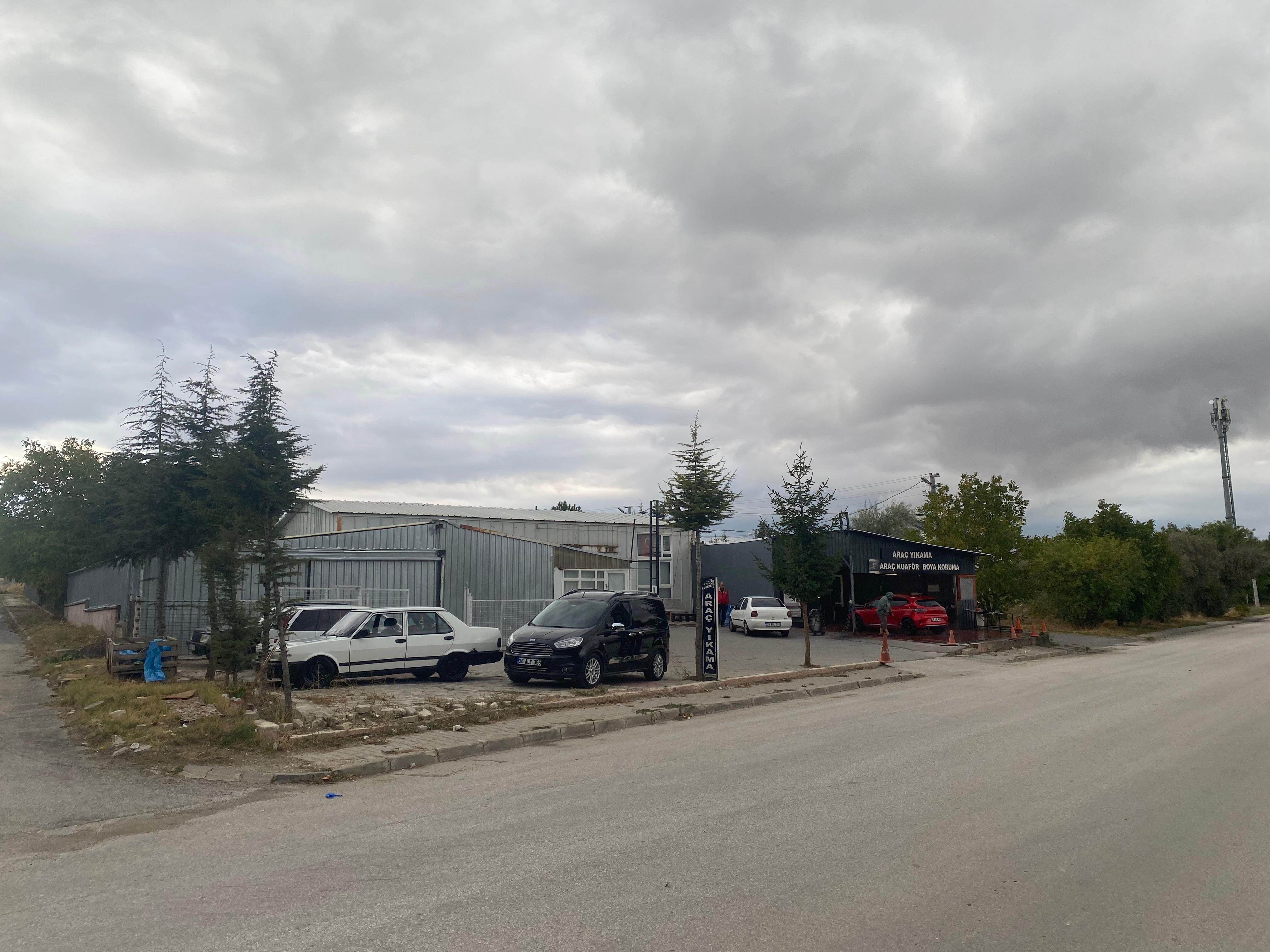 ES GARAJ OTO YIKAMA - TEPEBAŞI / ESKİŞEHİR