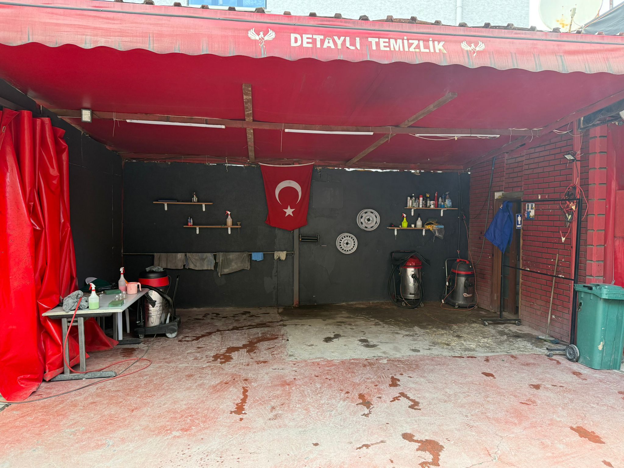 CAR BUCKS OTO YIKAMA - ÜMRANİYE