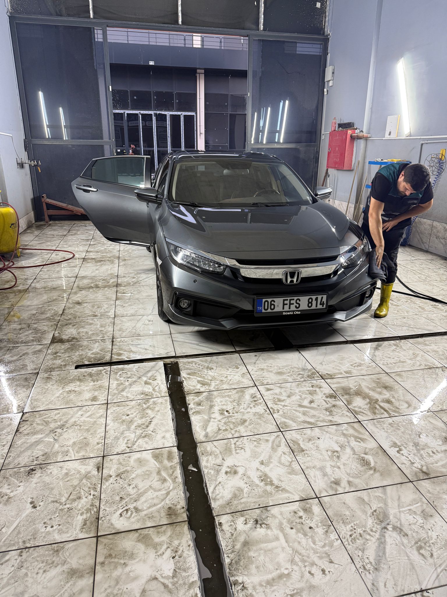 MERMER OTO YIKAMA - SİNCAN 