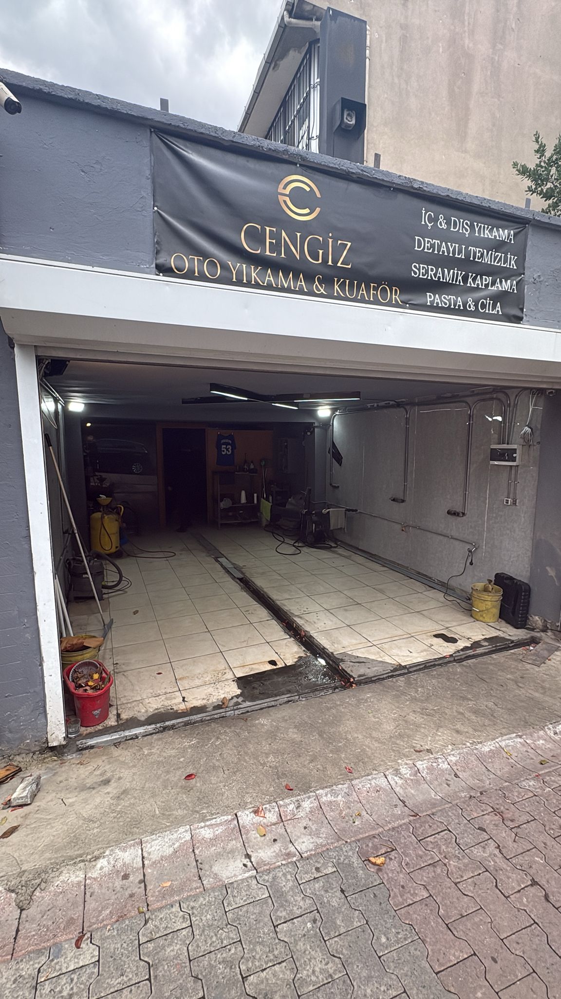 CENGİZ OTO YIKAMA - ÜMRANİYE