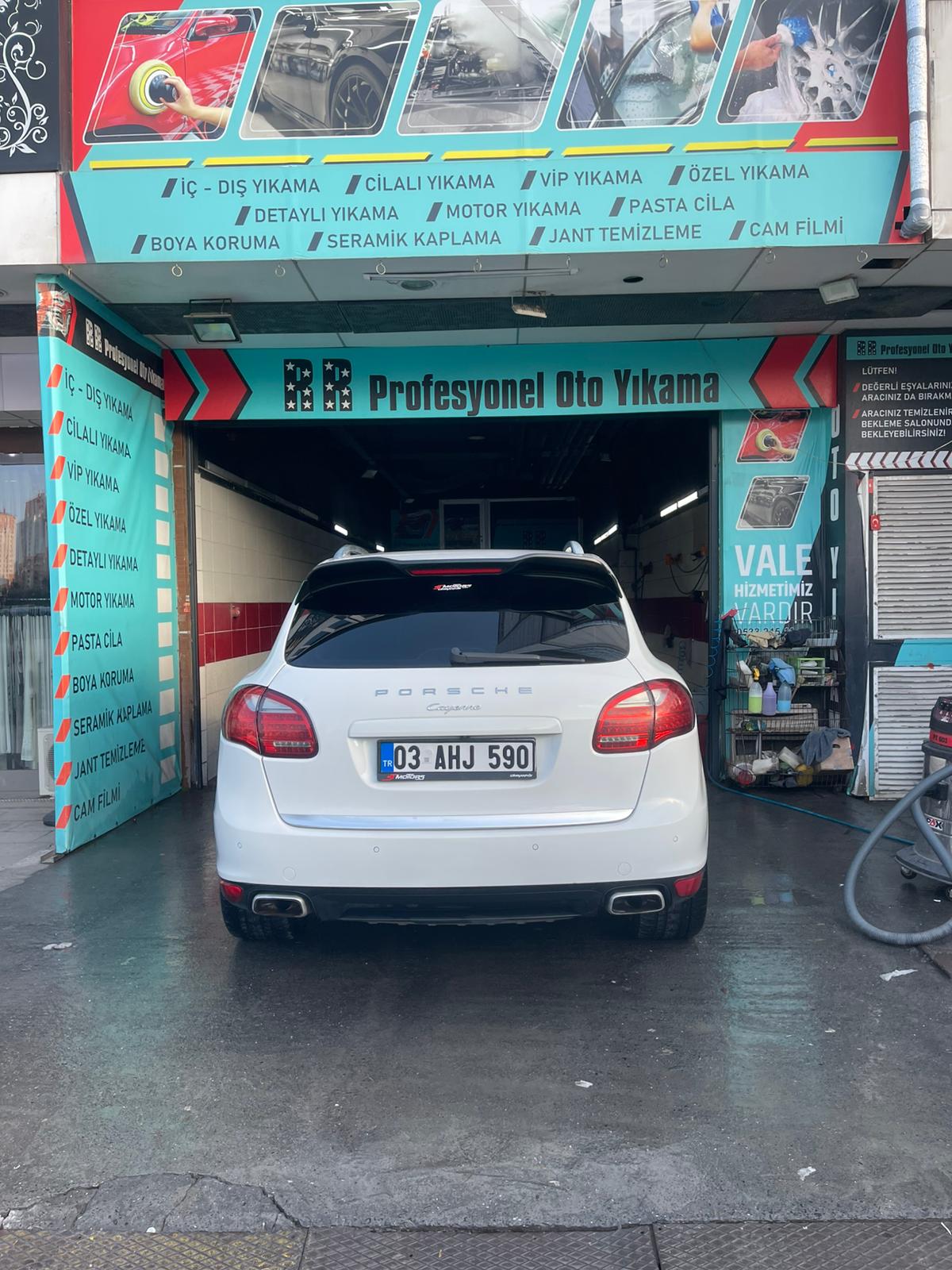 RR PROFESYONEL OTO YIKAMA - BAŞAKŞEHİR