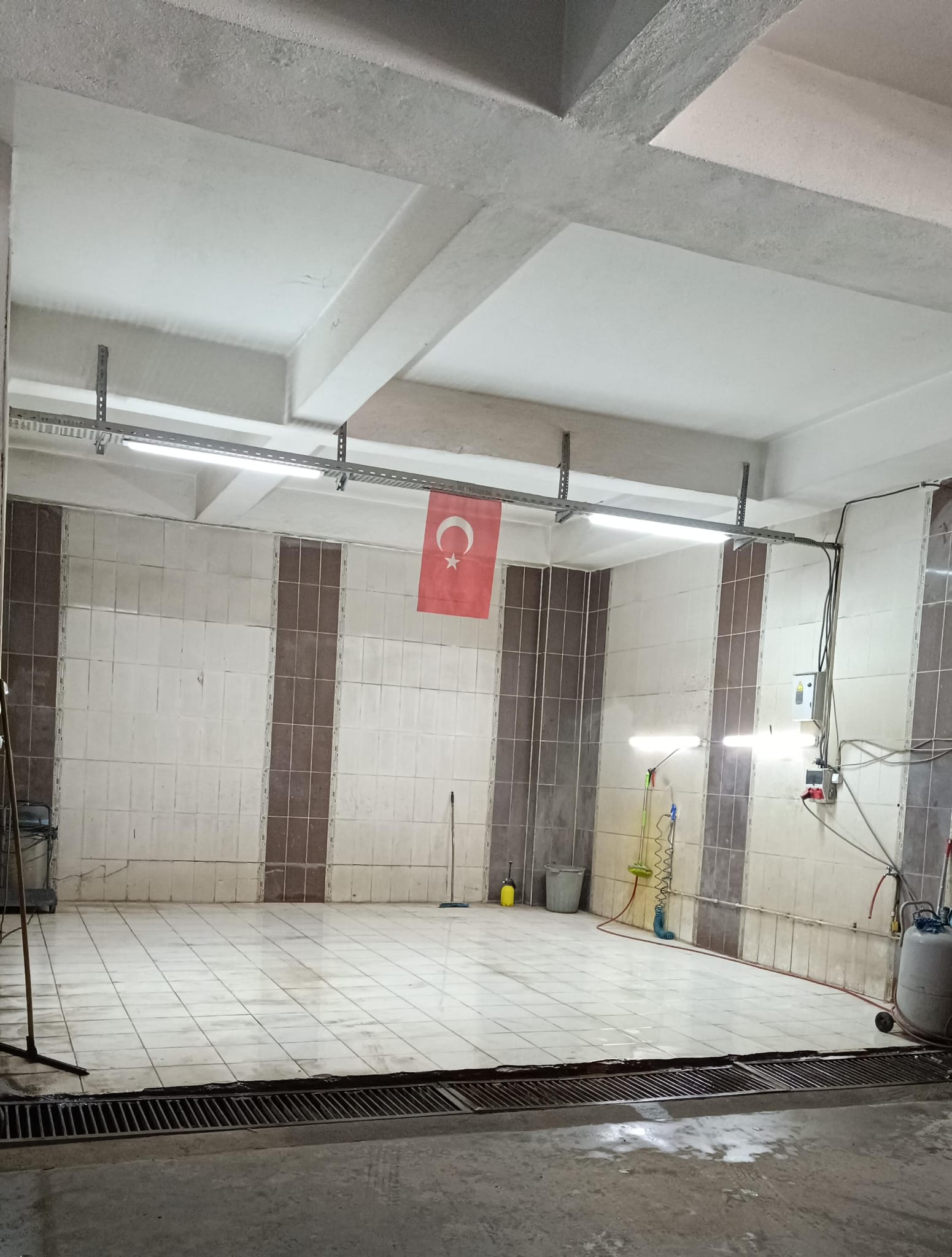 GLOBOWAX OTO YIKAMA - KARAMAN